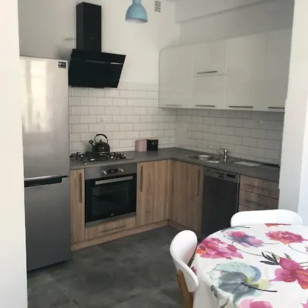 Klimatyczne Mieszkanie Na Starym Miescie 아파트